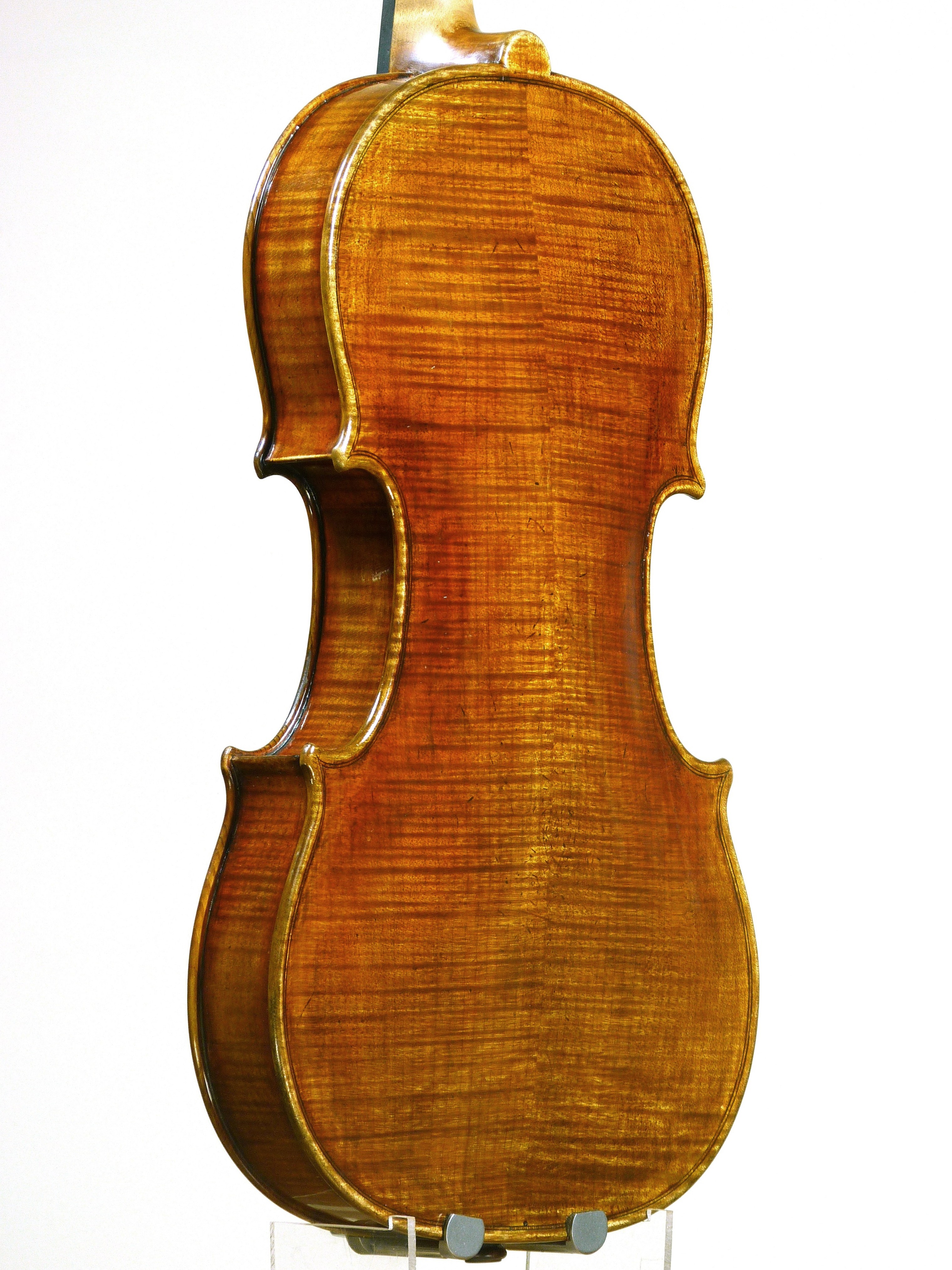 strad2012fundodiag2.JPG